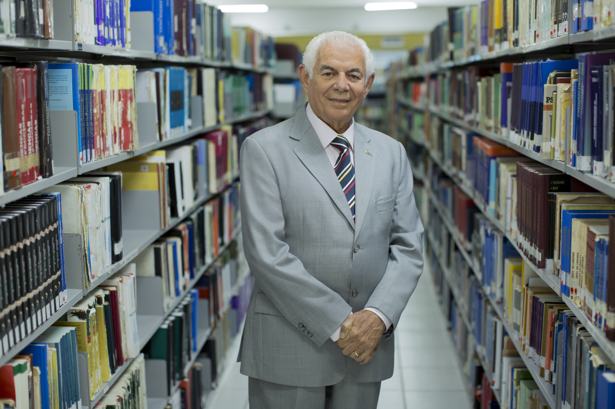 Inspiração: Jouberto Uchôa de Mendonça completa 86 anos de vida - Foto: Asscom Unit