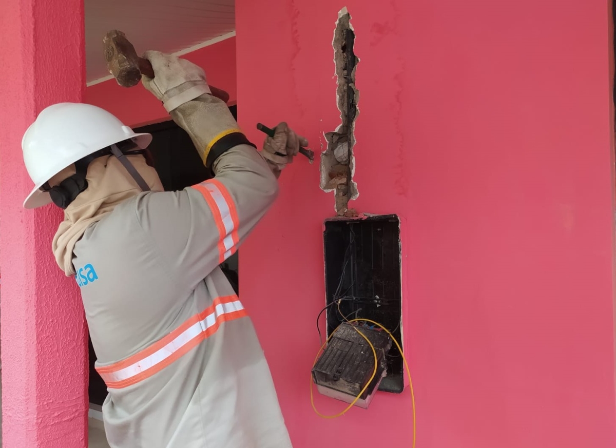 Furto de energia: Mais de 2 mil irregularidades foram identificadas no Alto Serão e Baixo São Francisco - Foto: Assessoria Energisa/SE