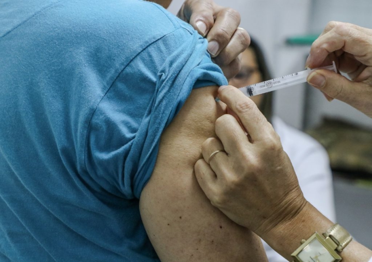Menos de 30% da população sergipana tomou a segunda dose de reforço contra a Covid-19 - Foto: SES/SE