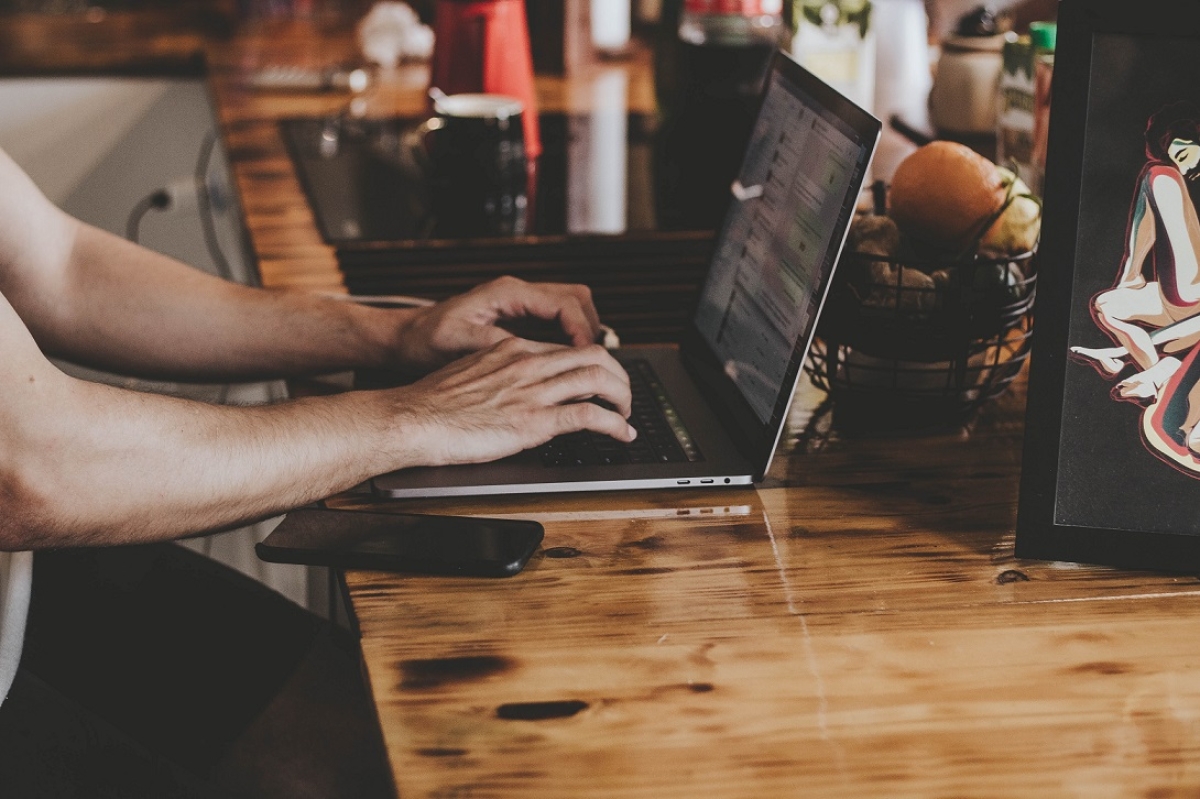 Especialista ensina como usar o LinkedIn e construir currículo diferenciado para turbinar a carreira - Foto: Pexels