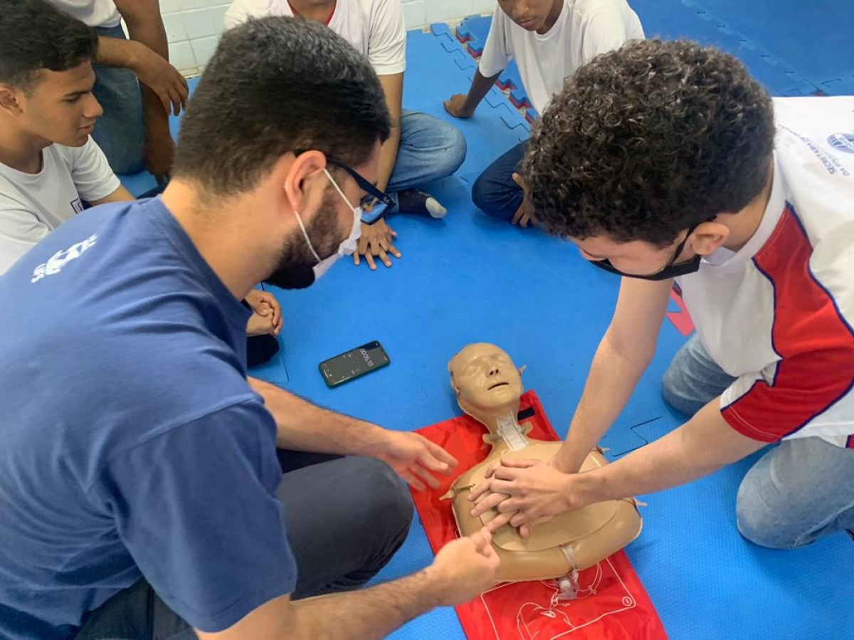 Treinamento de Reanimação Cardiopulmonar promovido pela Saese prepara 267 estudantes do Estado - Foto: Ascom Saese | �?ncora Adm Comunicação Ltda