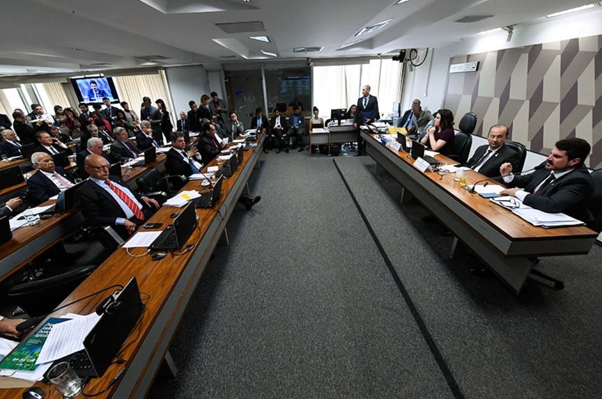 Reunião da CCJ em 2019: embate no Senado em torno da liberação de armas levou a votação de Projeto de Decreto Legislativo, que seguiu para a Câmara - Foto: Edilson Rodrigues | Agência Senado