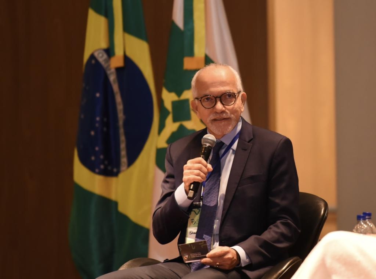 Edvaldo: a inversão do Pacto Federativo é o caminho para encontrar soluções igualitárias para o país - Foto: Ana Lícia Menezes | Prefeitura de Aracaju