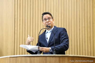 Ricardo Marques alerta sobre estrutura do Terminal Leonel Brizola e pede reforma urgente - Foto: Assessoria Ricardo Marques
