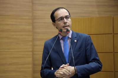 Georgeo Passos: "Governo aumenta arrecadação mas oferece reajuste de miséria para o funcionalismo" - Foto: Joel Luiz | Alese