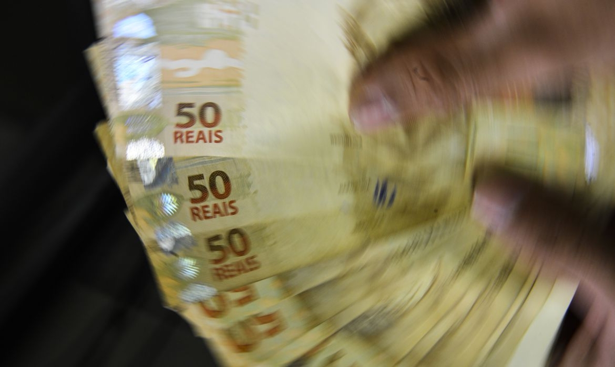Desenrola beneficiará famílias com dívidas de até R$ 5 mil - Foto: Marcello Casal Jr. | Arquivo Agência Brasil