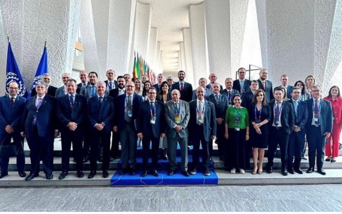 Laércio Oliveira participa na Suíça de reuniões da Organização Internacional do Trabalho - Foto: Site Laércio Oliveira