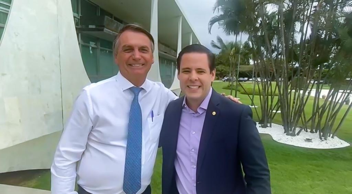 Ex-presidente Jair Bolsonaro e deputado Rodrigo Valadares - Foto: Assessoria Rodrigo Valadares