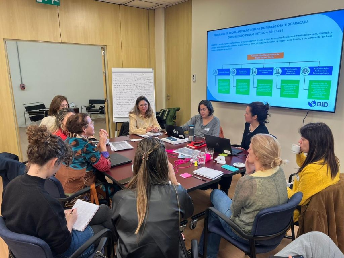 Prefeitura de Aracaju apresenta trabalho social realizado na Perimetral Oeste em evento no Uruguai - Foto: Prefeitura de Aracaju Prefeitura de Aracaju apresenta trabalho social realizado na Perimetral Oeste em evento no Uruguai - Foto: Prefeitura de Aracaju