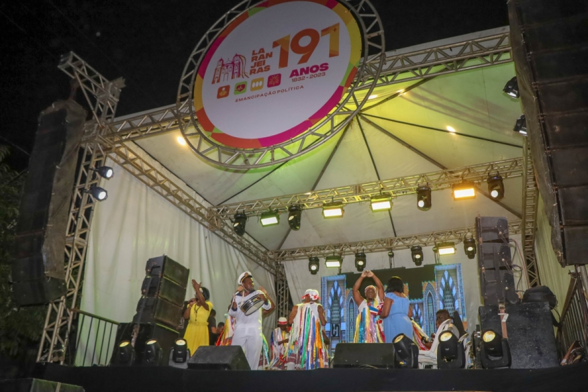 Laranjeiras celebra 191 anos com festividades e inauguração - Foto: Prefeitura de Laranjeiras Laranjeiras celebra 191 anos com festividades e inauguração - Foto: Prefeitura de Laranjeiras