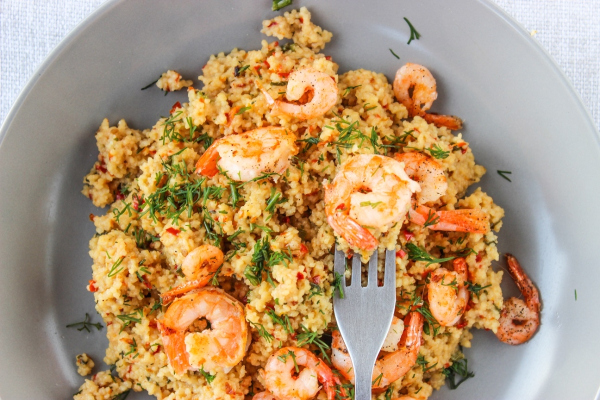 Cuscuz de Camarão com Mel - Foto: Marca Baldoni | Divulgação
