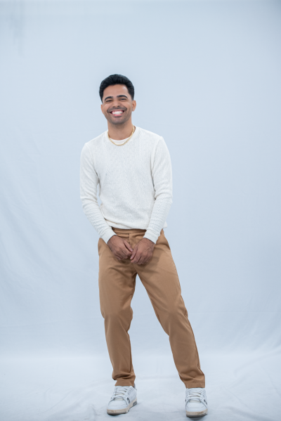 Luanzinho se prepara para lançar "Você é o meu mundo" - uma promessa romântica para seus fãs - Foto: Netu Costa