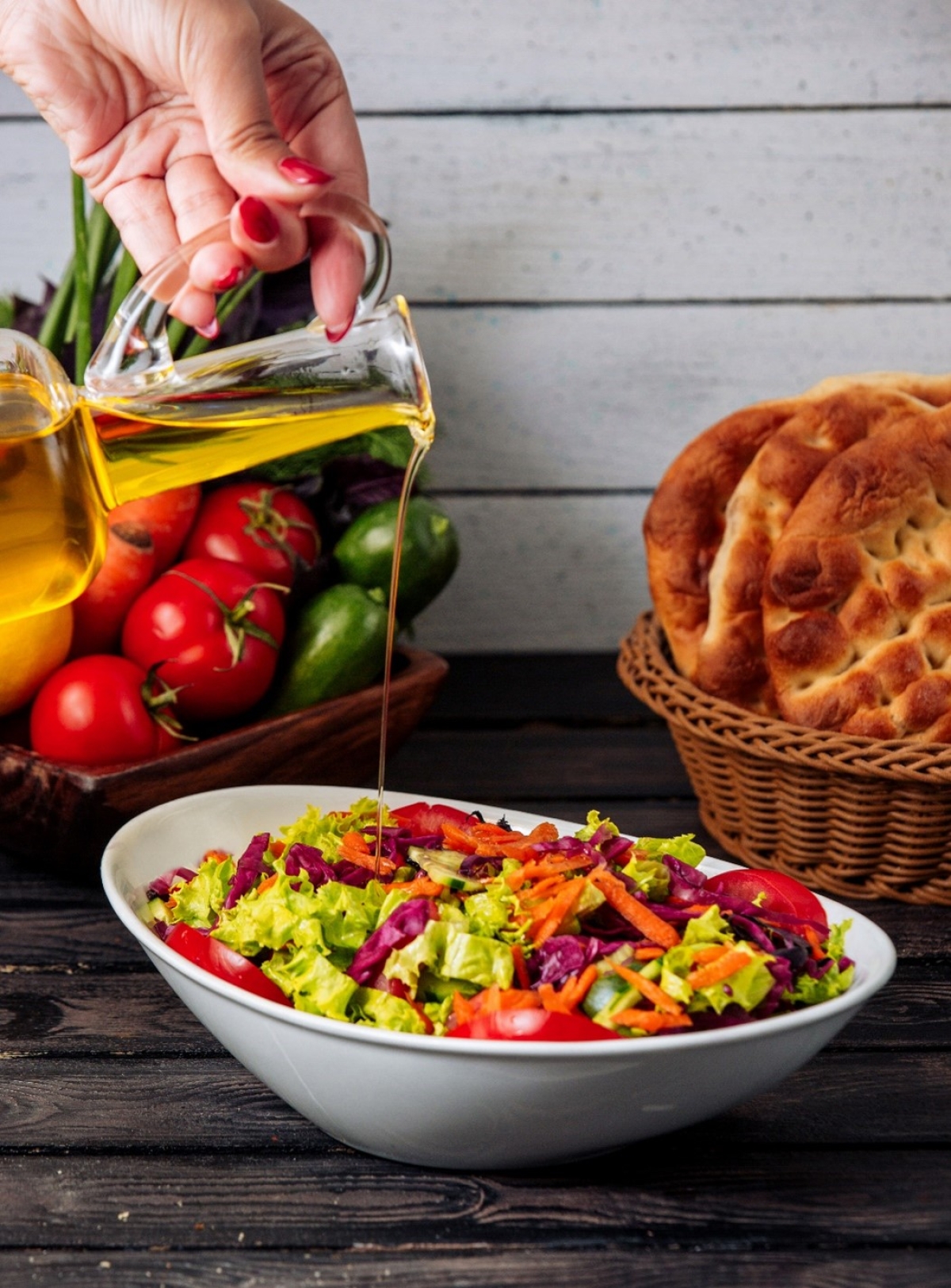 Salada com molho de mostarda e mel - Foto: Divulgação