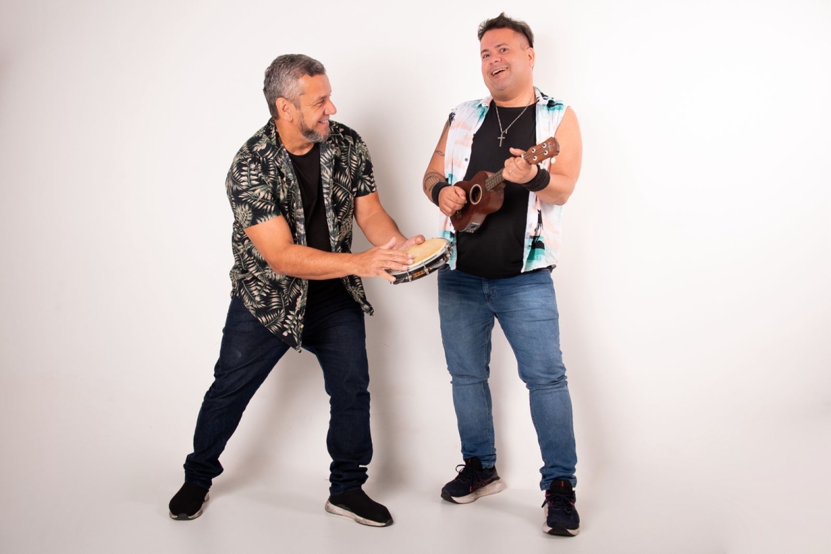 Na sexta, Axé Duo é a atração do CarnaRioMar - Imagem: Divulgação