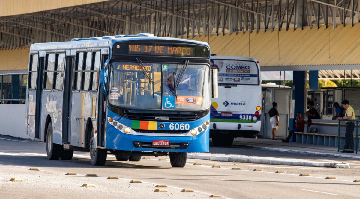 Governo publica Portaria que garante isenção do ICMS para empresas de ônibus que atendem a região metropolitana - Foto: Arthuro Paganini