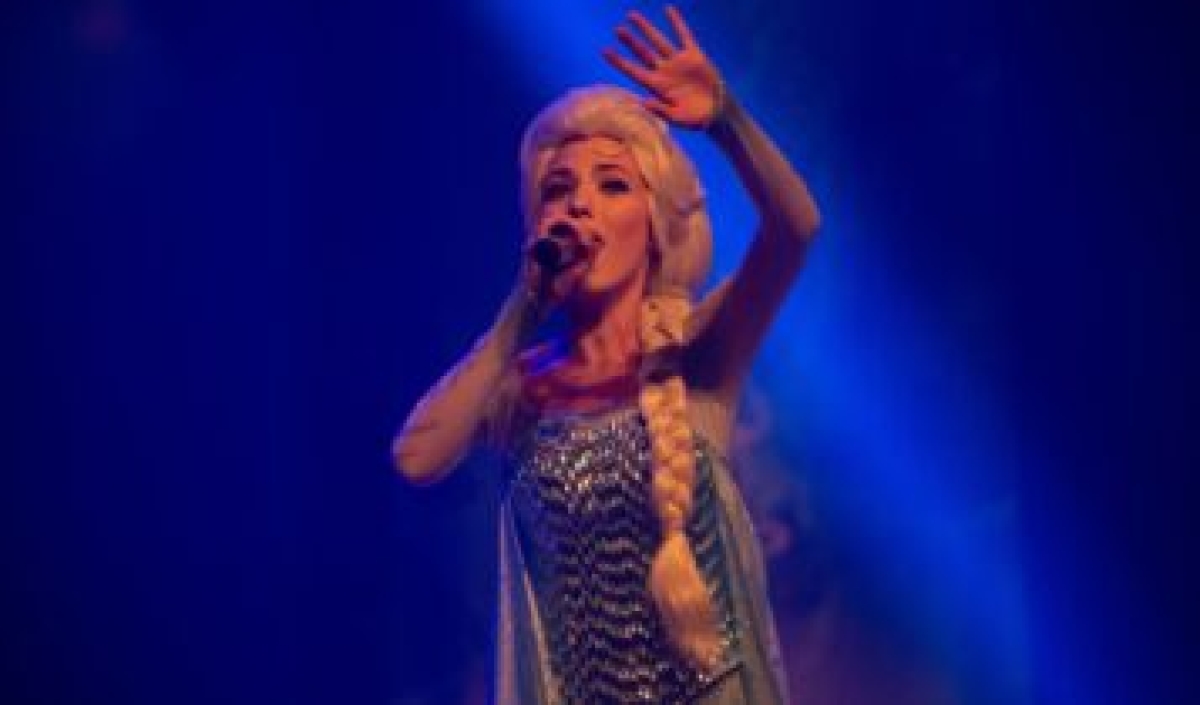 Aventura Congelante, o musical volta a Aracaju para recontar a história das irmãs Anna e Elsa - Foto: Divulgação/Portal Infonet
