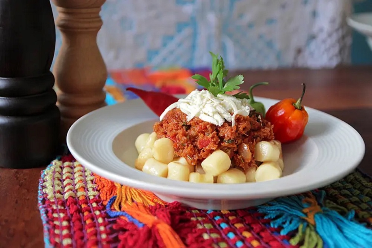 Nhoque de Macaxeira com Ragu de Carne Seca - Foto: Marca Finna - Divulgação