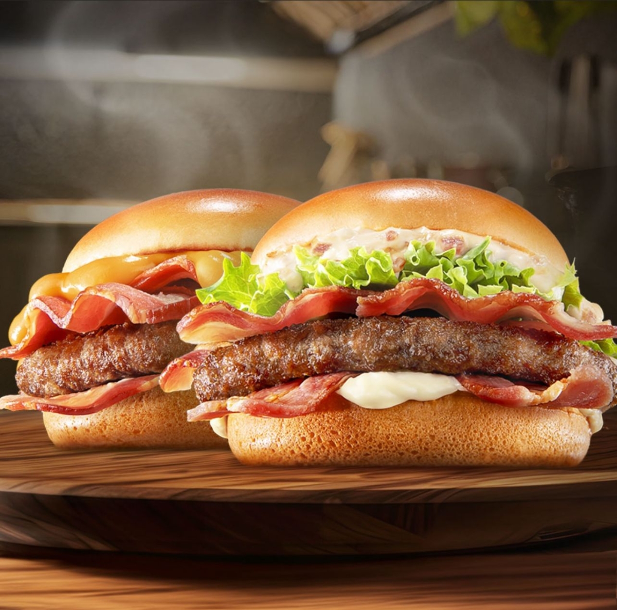 Baconzudos do Bob??s traz dois novos sanduíches com o dobro de bacon - Foto: Divulgação
