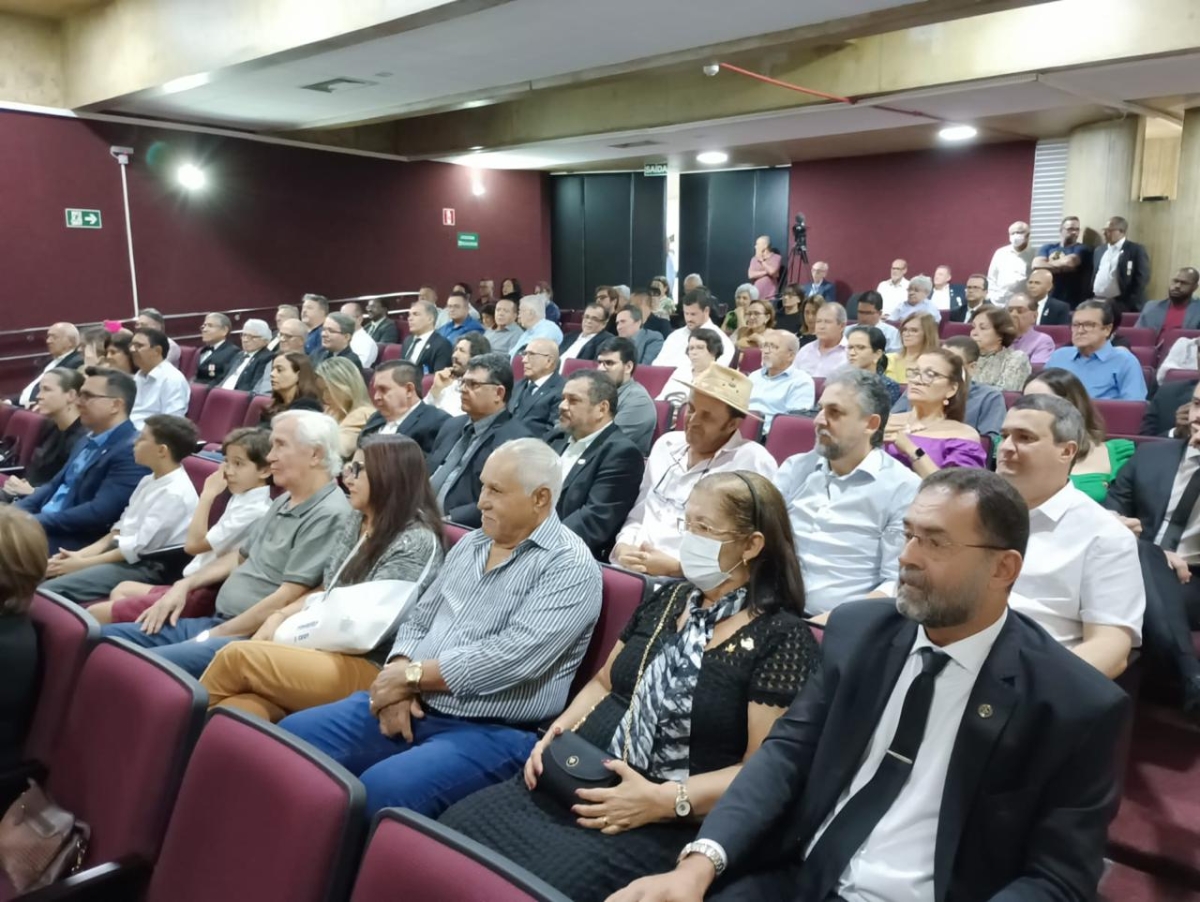 Maçonaria sergipana reafirma união em celebração da Semana do Maçom com lançamento de livro - Foto: Assessoria
