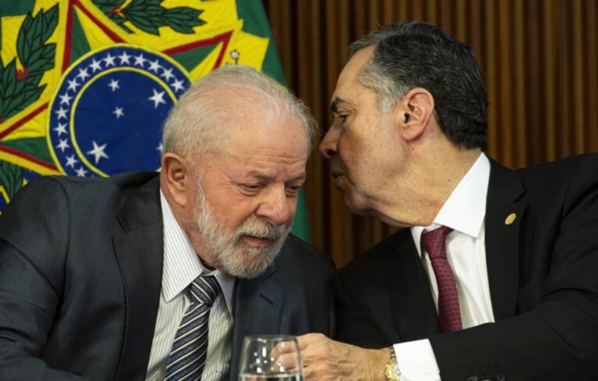 Presidente Luiz Inácio Lula da Silva e o presidente do STF, Luís Roberto Barroso - Foto: Marcelo Camargo/Agência Brasil

