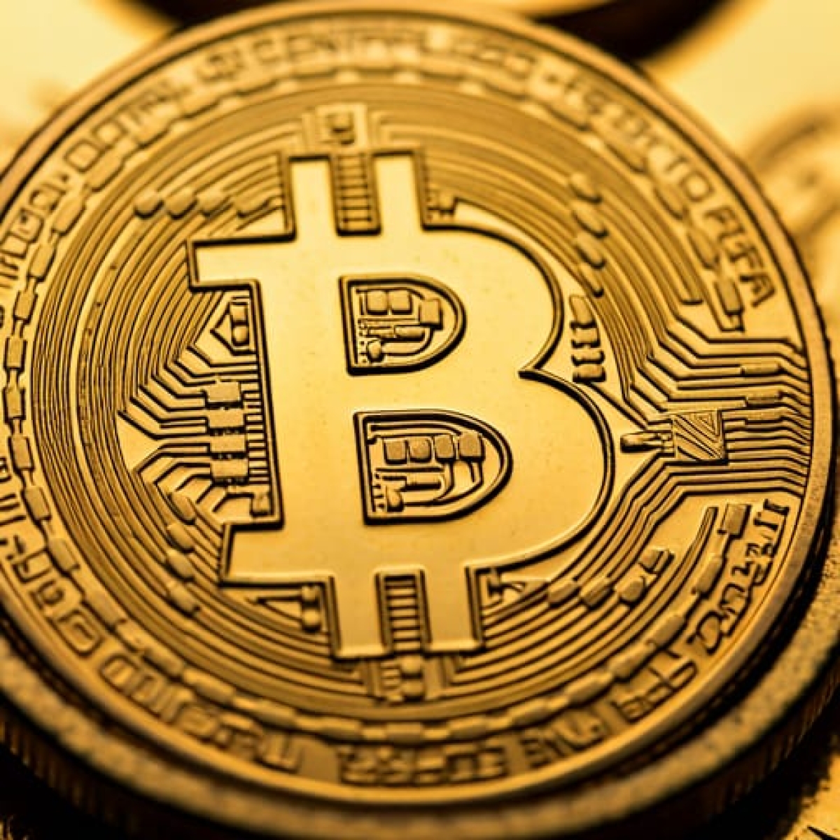 Verdadeiro criador do Bitcoin continua sendo um mistério - Foto: Imagem ilustrativa gerada por IA
