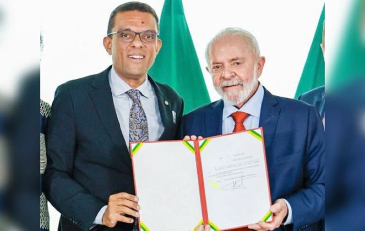 Otoni de Paula e Lula - Foto: Ricardo Stuckert/PR
