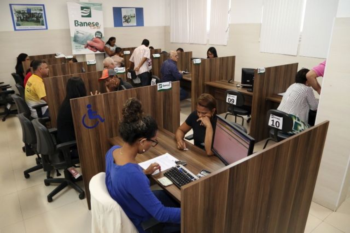 Cejusc inicia mutiro de conciliao com devedores do Banese/BaneseCard (Foto: Bruno Csar/Dircom TJ/SE)