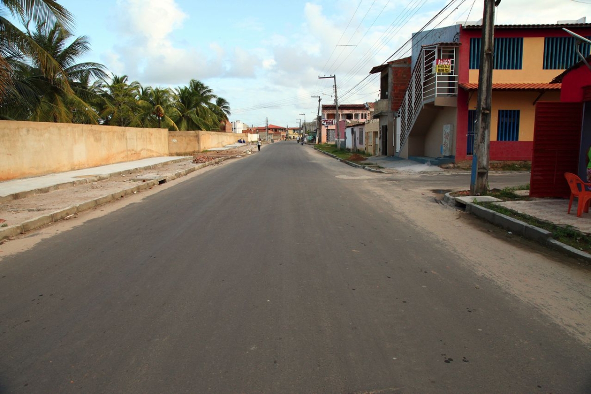 Prevista para ser concluda e entregue  populao em 2017, a urbanizao do loteamento Santa Tereza, no bairro Industrial, zona norte de Aracaju, j traz benefcios para moradores de 25 ruas (Foto: Andr Moreira/ASN)