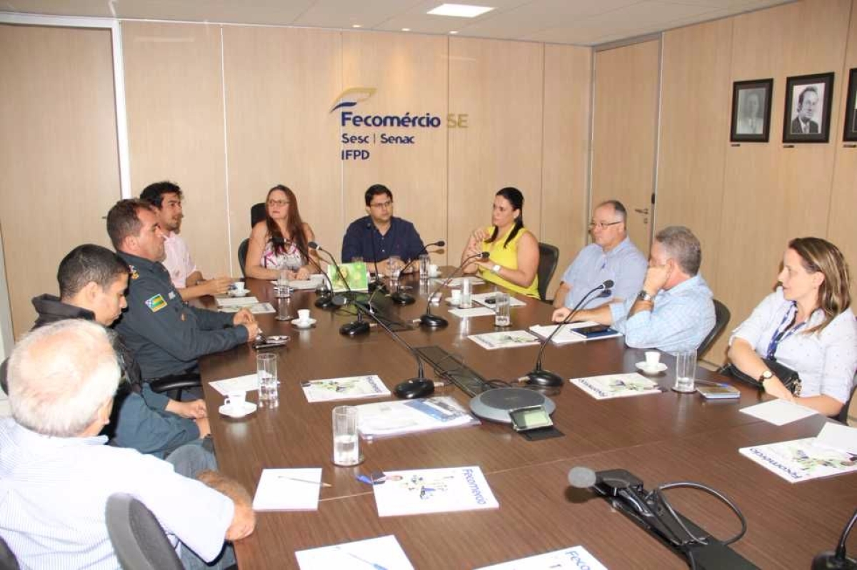 Fecom�rcio e empres�rios discutem melhorias na seguran�a com SSP/Sergipe (Foto: Assessoria Fecom�rcio/SE)