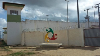 Pres�dio Regional Senador Leite Neto (PRESLEN) - Foto: Transcrita do Mais Sert�o