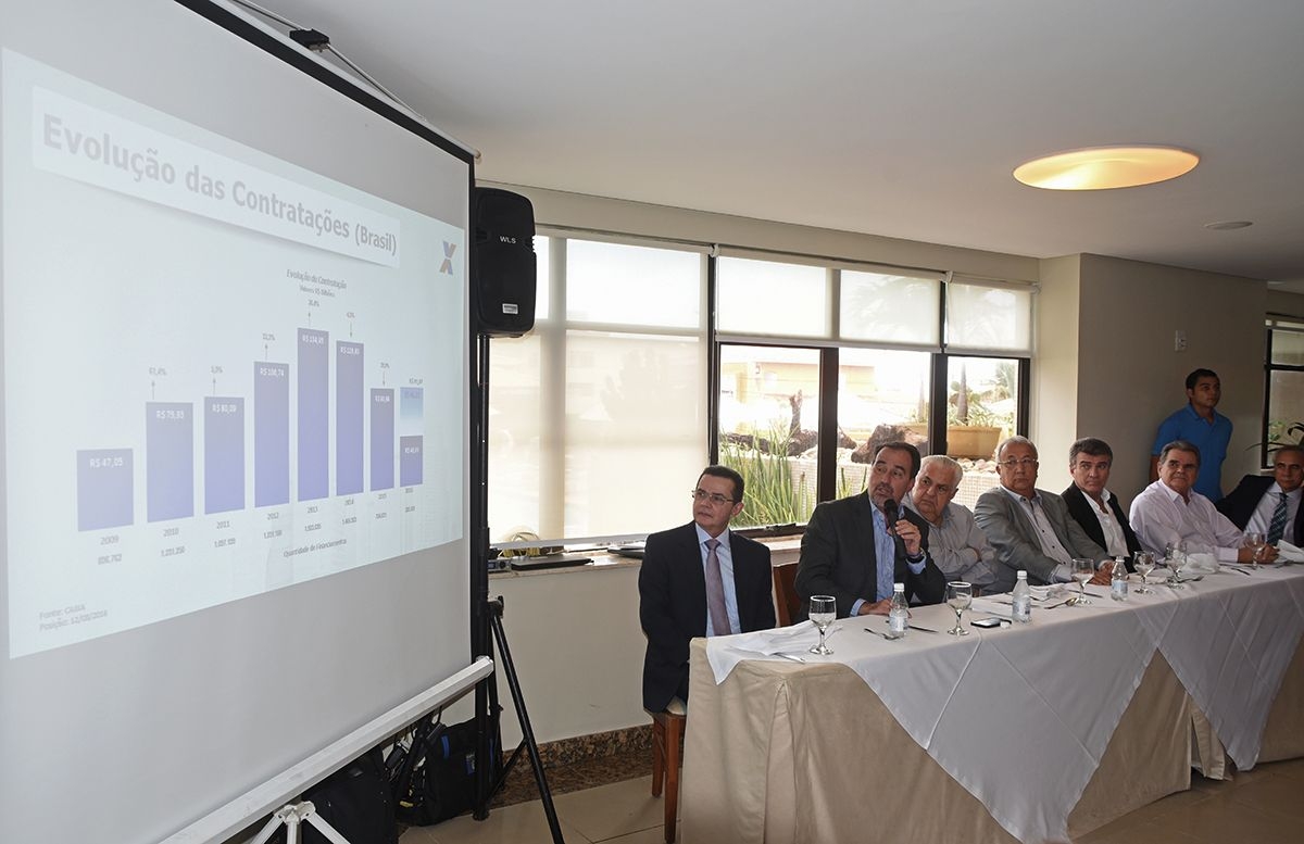 Contratos somar�o investimentos de mais de R$ 20 milh�es na �rea da constru��o civil (Imagem: Marcelle Cristinne/ASN)