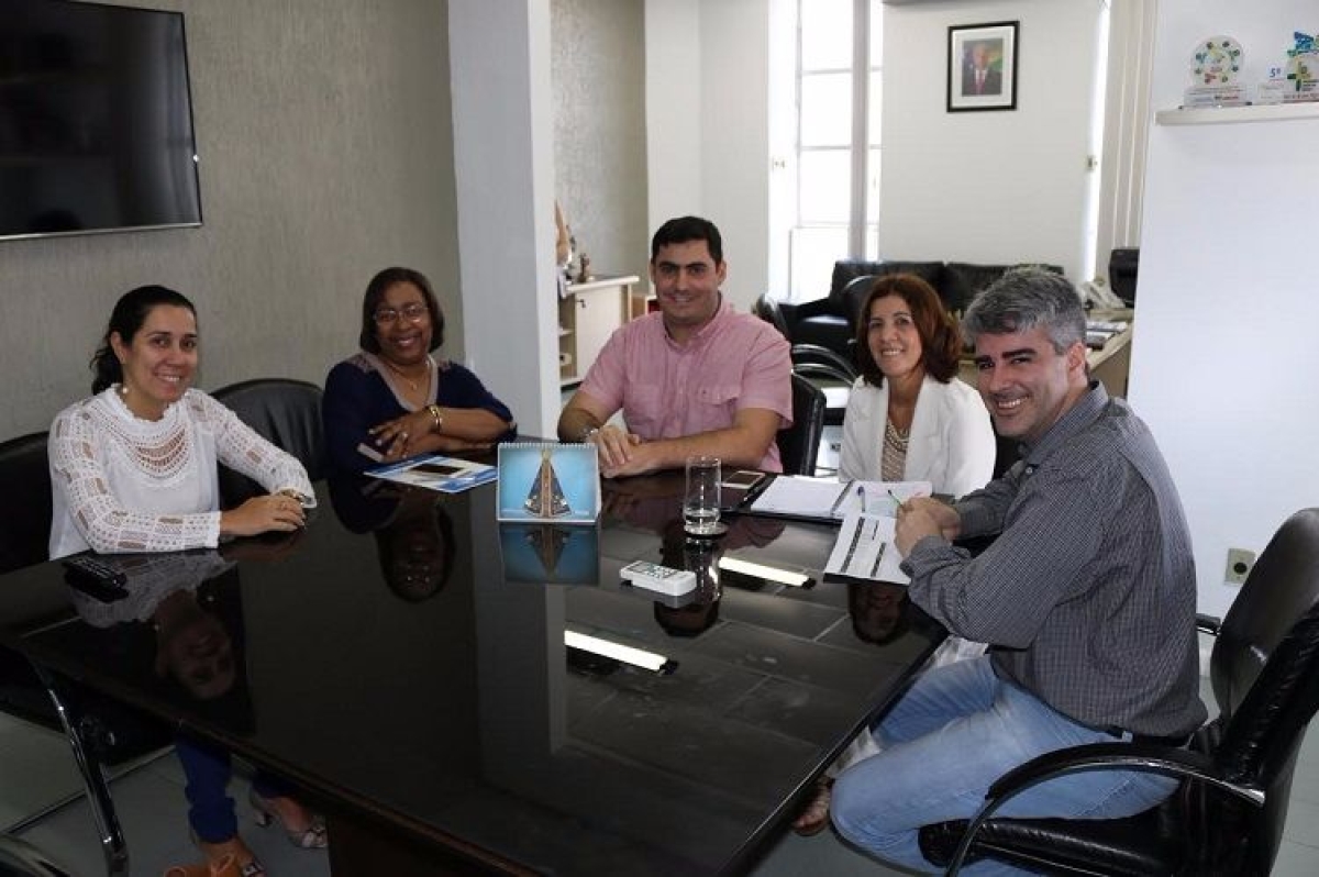 Radio-oncologistas do Huse foram recebidos pela gest�o da Sa�de e decidem manter os trabalhos na Onc (Imagem: SES/SE)