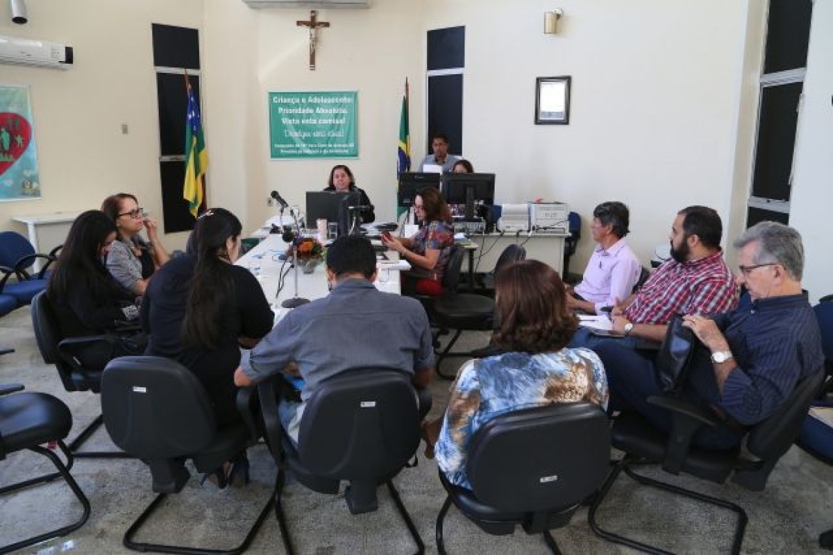 Juizado da Inf�ncia de Aracaju realiza reavalia��o semestral de medidas de acolhimento (Imagem: Bruno C�sar/TJ/SE)