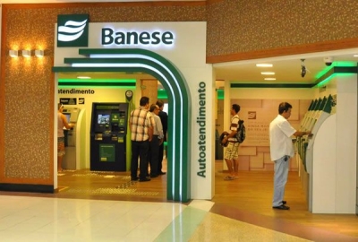 Ag�ncia do Banese no Shopping Jardins, em Aracaju (Imagem: Luis Mendon�a/Banese)