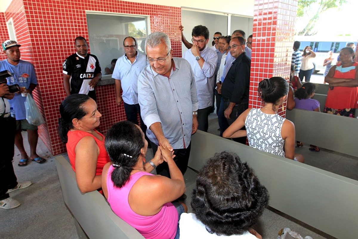 O governador Jackson Barreto entregou, nesta sexta-feira, 16,  populao do municpio de Riachuelo, a ampliao e reforma do Terminal Rodovirio Justiniano Correia de Oliveira (Imagem: Victor Ribeiro/ASN)