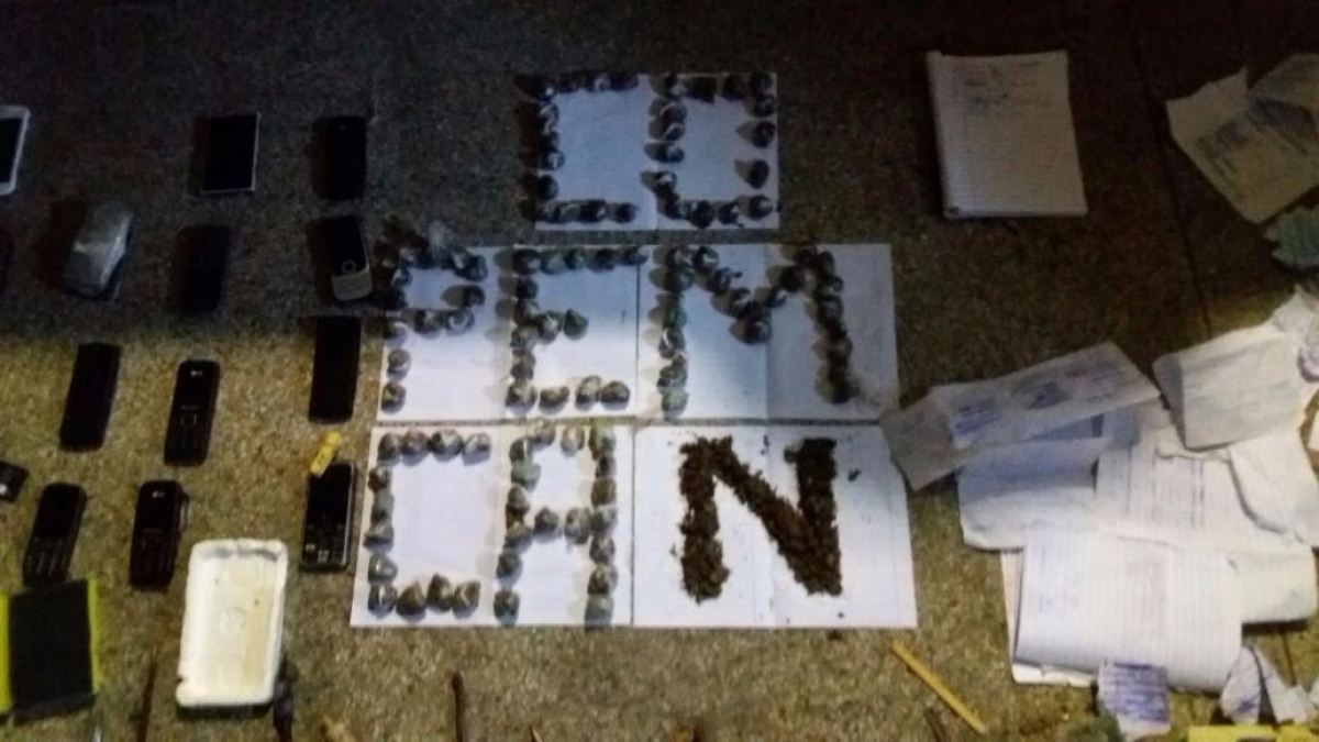 Agentes penitencirios apreendem 269 objetos ilcitos em ala do Copemcan (Imagem: NV Comunicao)