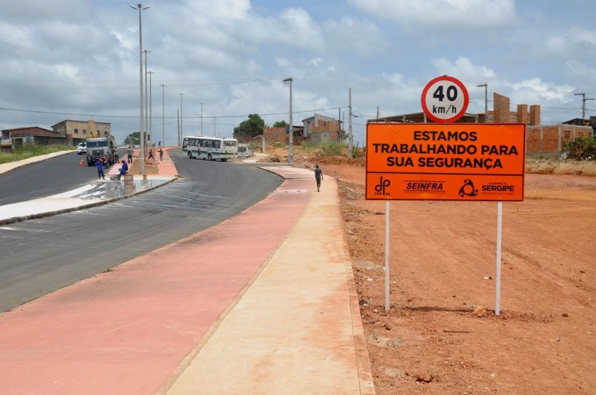 Motoristas devem ter ateno ao trafegar pela nova entrada de Aracaju (Imagem: Jorge Reis/Seinfra/SE)