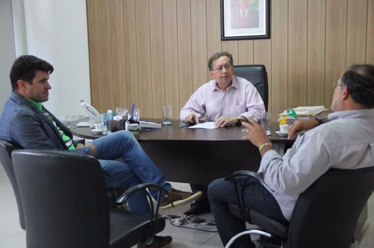 Empres�rios solicitam apoio do Governo para abrir ind�strias em Sergipe (Imagem: Sedetec/SE)