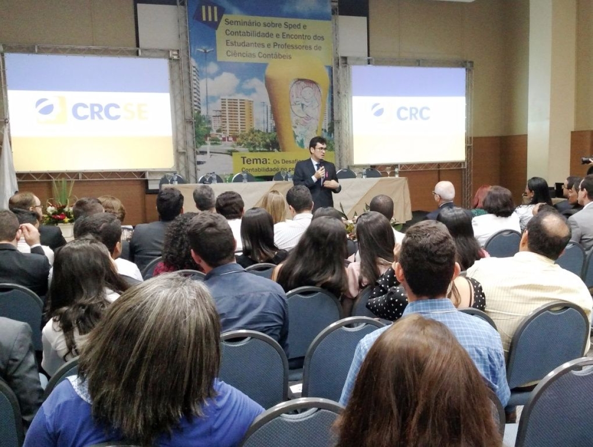 Jucese apresenta Via nica em evento do Conselho de Contabilidade (Imagem: Assessoria Jucese)