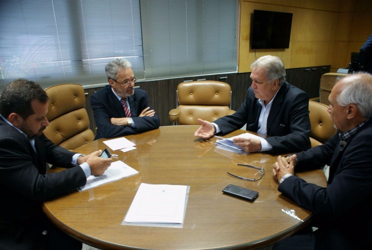 Sebrae e TCE/Sergipe discutem implementa��o da Lei Geral nos munic�pios sergipanos (Imagem: Assessoria Sebrae/SE)