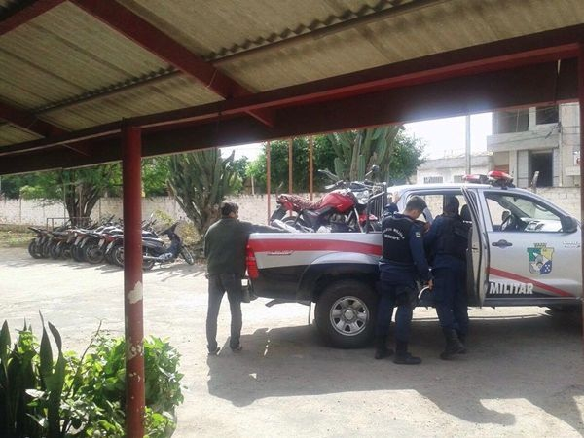 Polcia prende homem aps assalto e perseguio em Glria (Imagem: Portal Mais Serto)