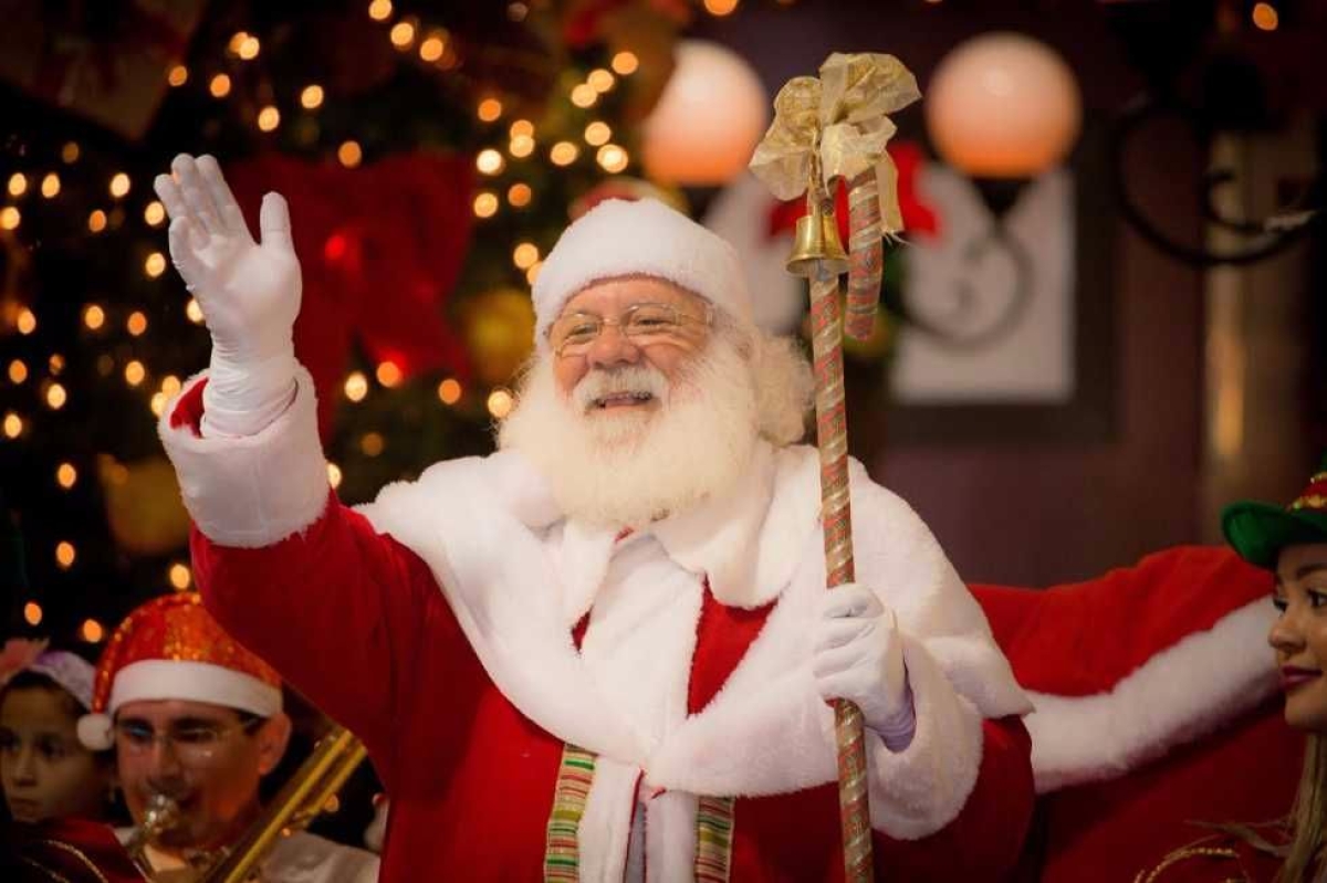 Chegada do Papai Noel no Shopping Jardins (Imagem: Bruno Nasca)