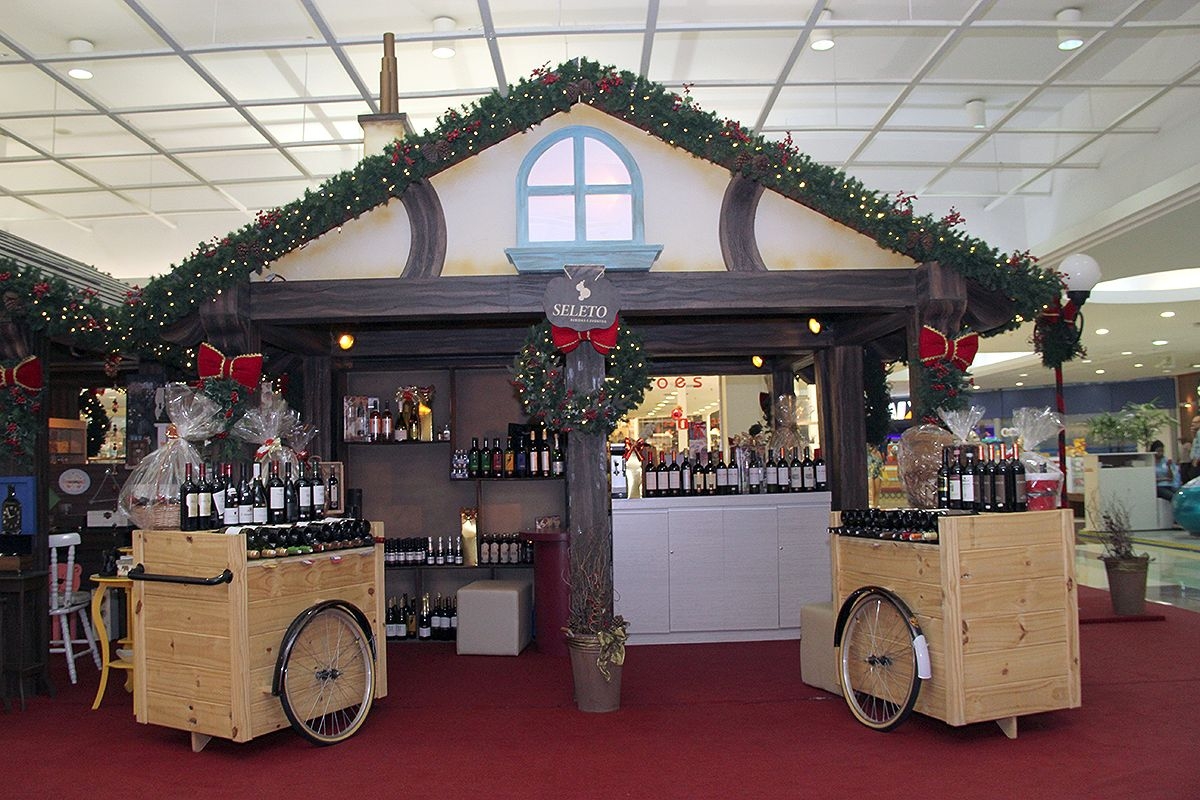 Adega Seleto na Vila de Natal do Shopping Jardins (Imagem: Victor Caldas/Lotti+Caldas Comunica��o)