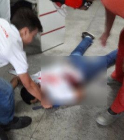 Jovem  assassinado no centro de Lagarto (imagem: Portal Lagarto Notcias)