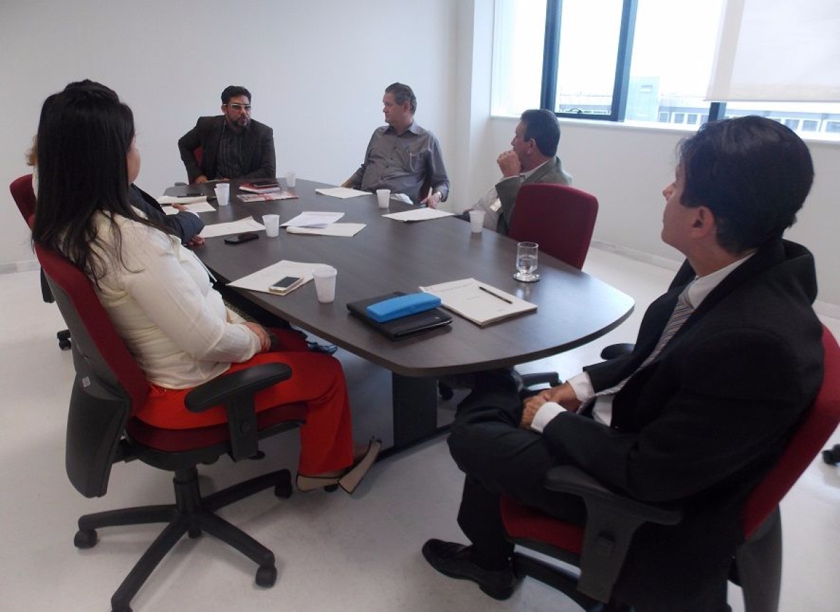 MP/Sergipe realiza reuni�o para aprovar relat�rio de Projeto de Lei (Imagem: G�ssica Souza/MP/SE)