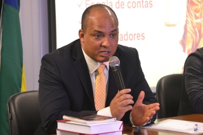 O diretor de Controle Externo de Obras e Servi�os do TCE/SE, Adir Machado (Imagem: Cleverton Ribeiro/TCE/SE)