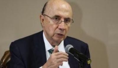 Ministro da Fazenda, Henrique Meirelles, diz que queda da taxa de juros sinaliza que o governo est� no caminho certo para trazer a infla��o para o centro da meta (Imagem: Fabio Rodrigues Pozzebom/Ag�ncia Brasil)