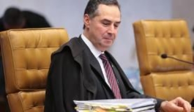 Ministro Roberto Barroso votou a favor do desconto dos dias parados (Imagem: Jos� Cruz/Ag�ncia Brasil)