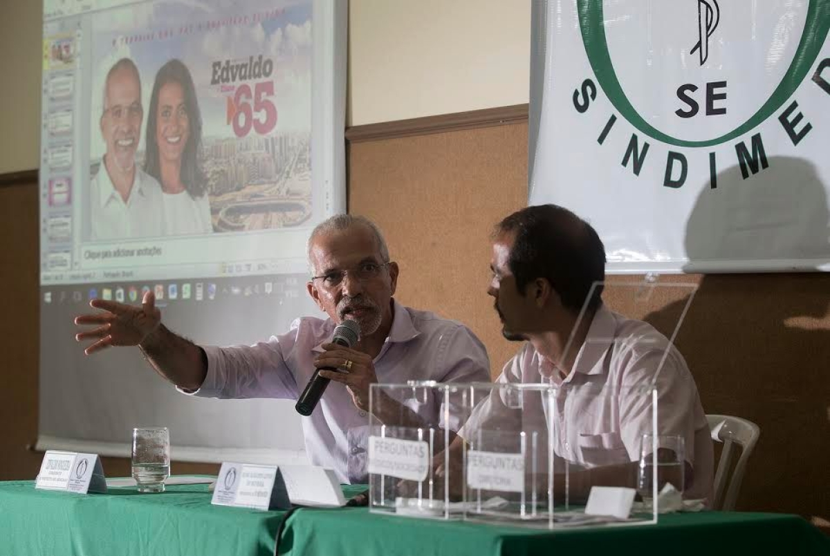 Em encontro com mdicos, Edvaldo Nogueira diz que Sade ser prioridade (Imagem: Divulgao/Assessoria Edvaldo Nogueira)