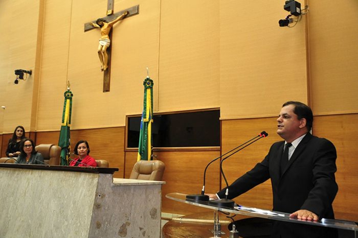 Crystiano Ayres fala sobre os problemas que afetam a bacia (Imagem: Jadilson Sim�es/AAN)